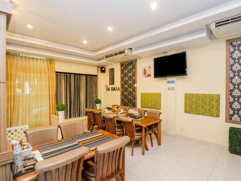 Oyo 146 Rivana Boutique By Sandara Pattaya Eksteriør billede