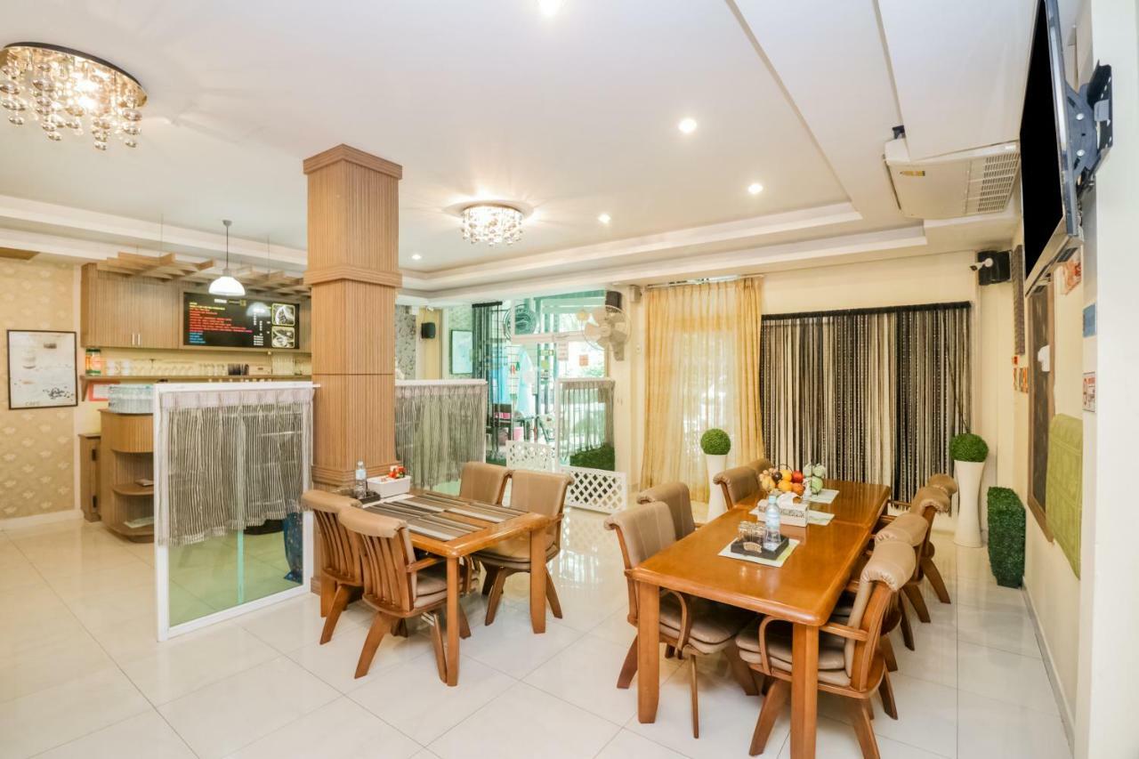 Oyo 146 Rivana Boutique By Sandara Pattaya Eksteriør billede