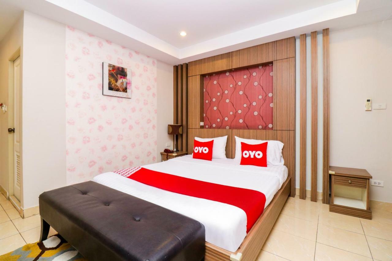 Oyo 146 Rivana Boutique By Sandara Pattaya Eksteriør billede